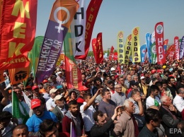 День труда в Стамбуле: полиция задержала более 80 человек