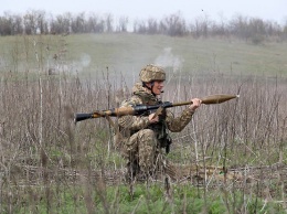 За сутки на Донбассе двое украинских военных получили ранения - штаб операции Объединенных сил