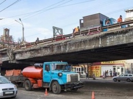 Начало реконструкции Шулявского моста перенесли на месяц: названа причина