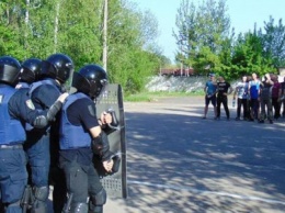 В Краматорске патрульных готовили на случай провокационных действий 9 мая