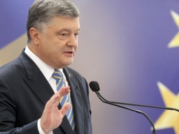 Порошенко подписал закон о присоединении ОТГ к городам