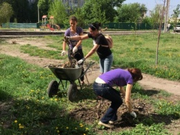 В Слободском районе благоустроили сквер по улице Плехановской