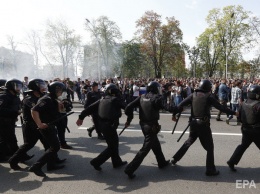 Количество задержанных на акциях протеста в России по состоянию на 16.00 достигло почти 600 человек - "ОВД-Инфо"
