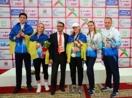 Украинские школьники завоевали пять медалей на всемирной "Гимназиаде"