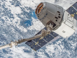 Доставил ценный груз с орбиты. Космический грузовик Dragon компании SpaceX благополучно приводнился в Тихом океане