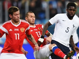 ФИФА оштрафовала Россию за поведение фанатов на матче с Францией