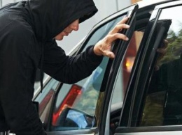 В Херсоне очередное ограбление автомобиля