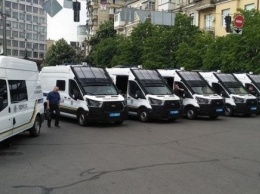 Необычные полицейские автомобили на дорогах Киева