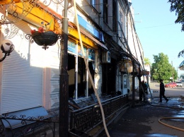 В Черкасской обл. при пожаре в игорном заведении один человек погиб, еще двое пострадали