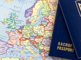 МИД: Украинцы могут путешествовать без виз в 85 стран
