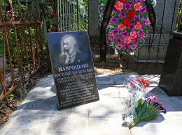 В Одессе восстановили могилу легендарного журналиста и обладателя первого автомобиля в стране