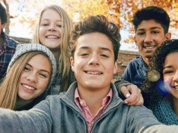 Взрослые дети: почему в Европе хотят увеличить подростковый возраст