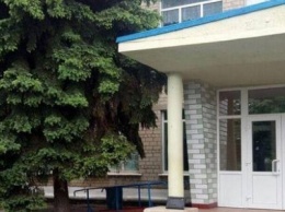 В Донецкой области из-за газовой атаки эвакуировали детей из школы (ФОТО)