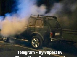 В Киеве на ходу загорелось авто, - ФОТО