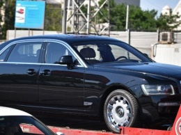 В России по лекалам Rolls-Royce построили новый лимузин ЗИЛ