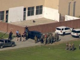 Кровавая драма в американской школе: застрелены не менее 8 человек