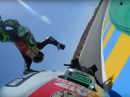 MotoGP: Кратчлоу госпитализирован после большого хай-сайда на квалификации в Ле Мане