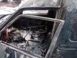 Созданный украинцем электромобиль сгорел посреди улицы