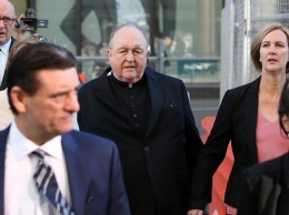 Архиепископ из Австралии признан виновным в сокрытии случая насилия