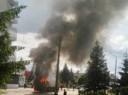 В Дрогобыче во время движения вспыхнул КамАЗ. Фото