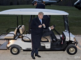 Визит Трампа в Британию могут продлить, чтобы он смог сыграть в гольф - СМИ