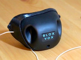 Создано уникальное устройство Bloxvox для тихих переговоров