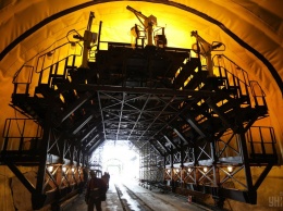 Появились фото и видео Бескидского тоннеля в Карпатах, который откроют уже сегодня
