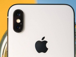 Владельцы iPhone X массово жалуются на трещины основной камеры