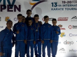 Бердянцы достойно выступили на престижном турнире по каратэ в Киеве