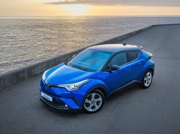 Объявлены российские цены нового кроссовера Toyota C-HR