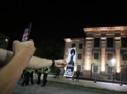 Под посольством РФ провели акцию за свободу Сенцова