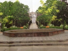 В Очакове на месте демонтированного памятника Ленину планируют установить скульптуру "Благовещение"
