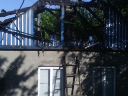 В Новоалександровке из-за короткого замыкания сгорел дом