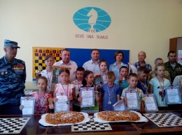 В Судаке состоялся шахматный турнир, посвященный 300-летию российской полиции