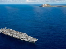 Авианосец ВМС США вышел на патрулирование территории Азиатско-Тихоокеанского региона