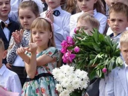 В Днепре праздник последнего звонка пройдет без выступлений депутатов и чиновников, - распоряжение мэра