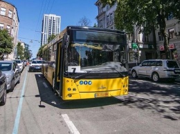 В столице водитель автобуса умер прямо за рулем