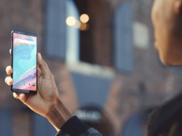 В OnePlus считают нормальным, что защиту OnePlus 6 можно обойти фотографией