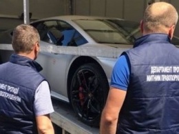 В Украине конфисковали нерастаможенный суперкар Lamborghini