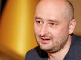 "Не надо было соглашаться на этот цирк", - Сотник о комментариях о "воскрешении" Бабченко