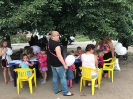 Как проходила акция «Життя очима дитини» во дворе по ул. Данила Нечая, 6 (ФОТО)