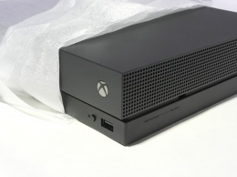 Xbox One обзаведется двумя новыми голосовыми помощниками