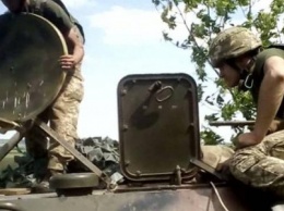 Криворожские танкисты провели комплексные учения в зоне ООС, - ФОТО, ВИДЕО