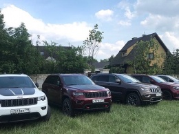 В России стартовали продажи обновленного Jeep Grand Cherokee Trailhawk