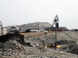 В Хэбэй закрывают угольные шахты