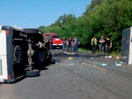 На Днепропетровщине в результате столкновения двух автомобилей пострадали 3 человека