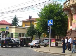 У здания СБУ в Черновцах прогремел взрыв
