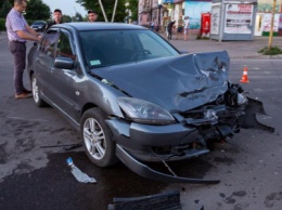 В ДТП на Соцгороде Каменского пострадала беременная женщина