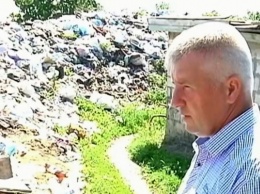 30 лет в мусоре: жители Днепропетровщины живут рядом со свалкой