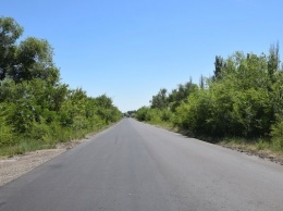 В Запорожье проходит ремонт дорожного покрытия стратегической трассы (ФОТО)